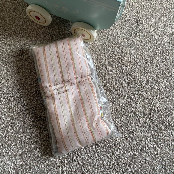 Maileg large pram — retired color - Picture 3 of 5